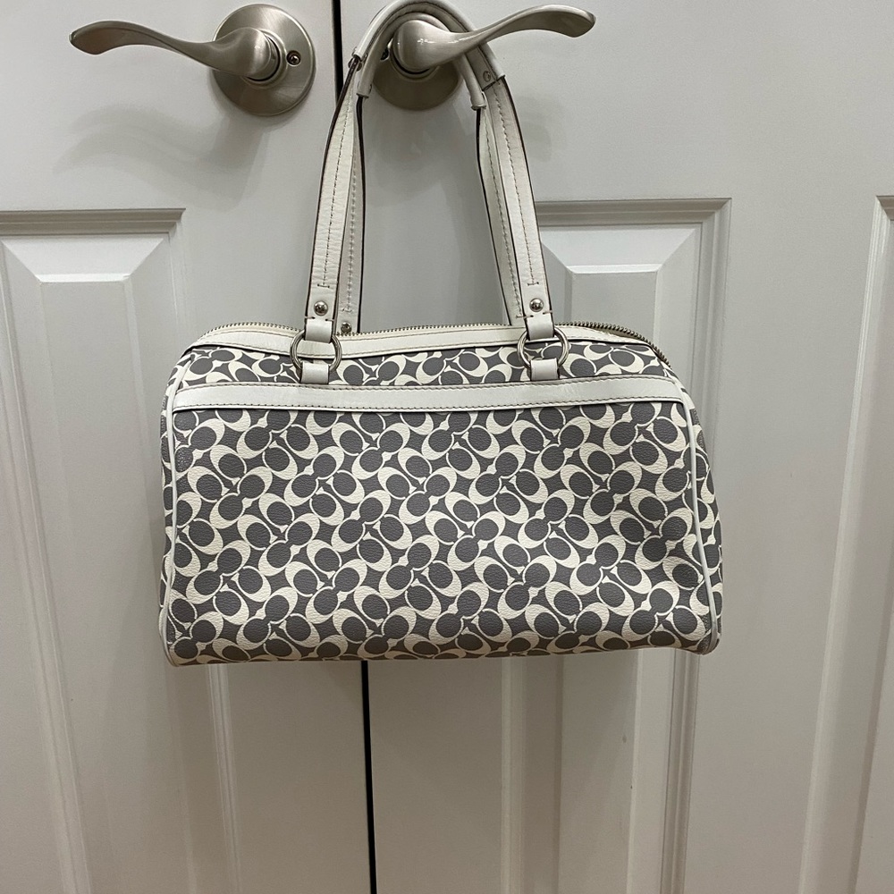 Coach satchel bag. Great condition.